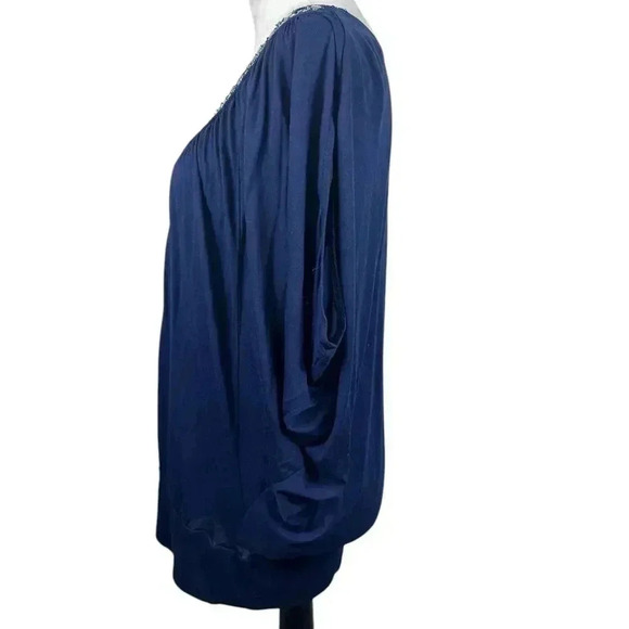 White House Black Market blue embellished v neck top size medium - Picture 4 of 9